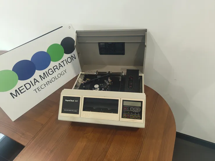 TapeChek 460 VHS evaluator cleaner
